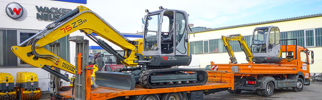 Baumaschinen Transport Grauvogl: Bagger auf LKW